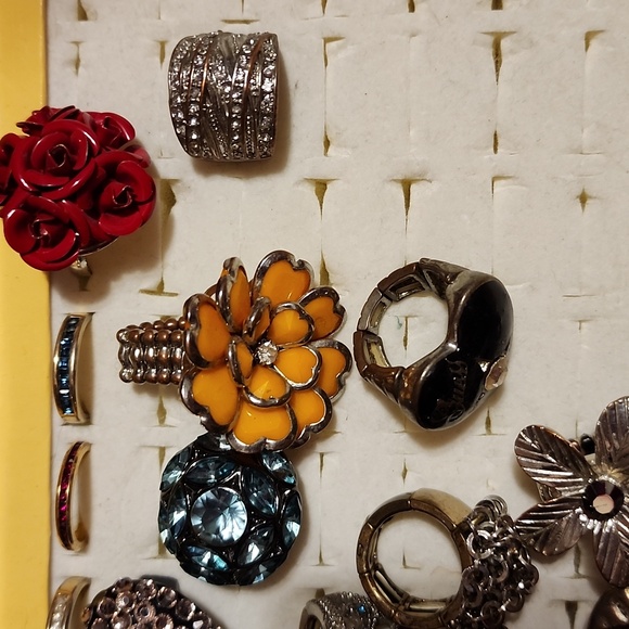 Rings - Picture 7 of 7